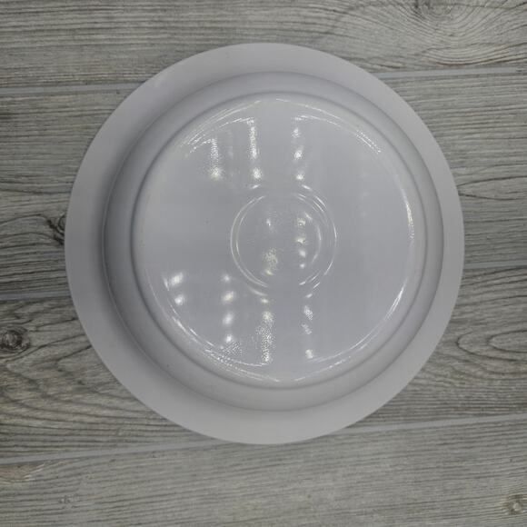 Vintage Corning Embossed Serving Bowl 10" Round‎ Oven Microwave Safe Made in USA - Picture 5 of 8